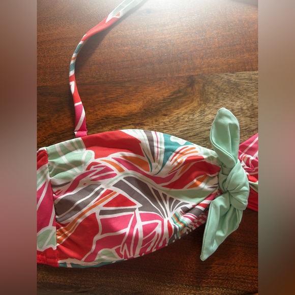Victoria’s Secret Bikini Top Like New! Tropical Print Size Small - Picture 4 of 13